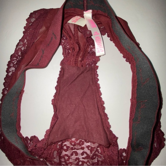 2Pc Pink Victoria’s Red and Gray Lace and Cotton Panties - Picture 7 of 12